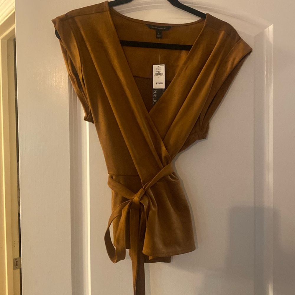 Banana republic suede, like material brand new, never worn